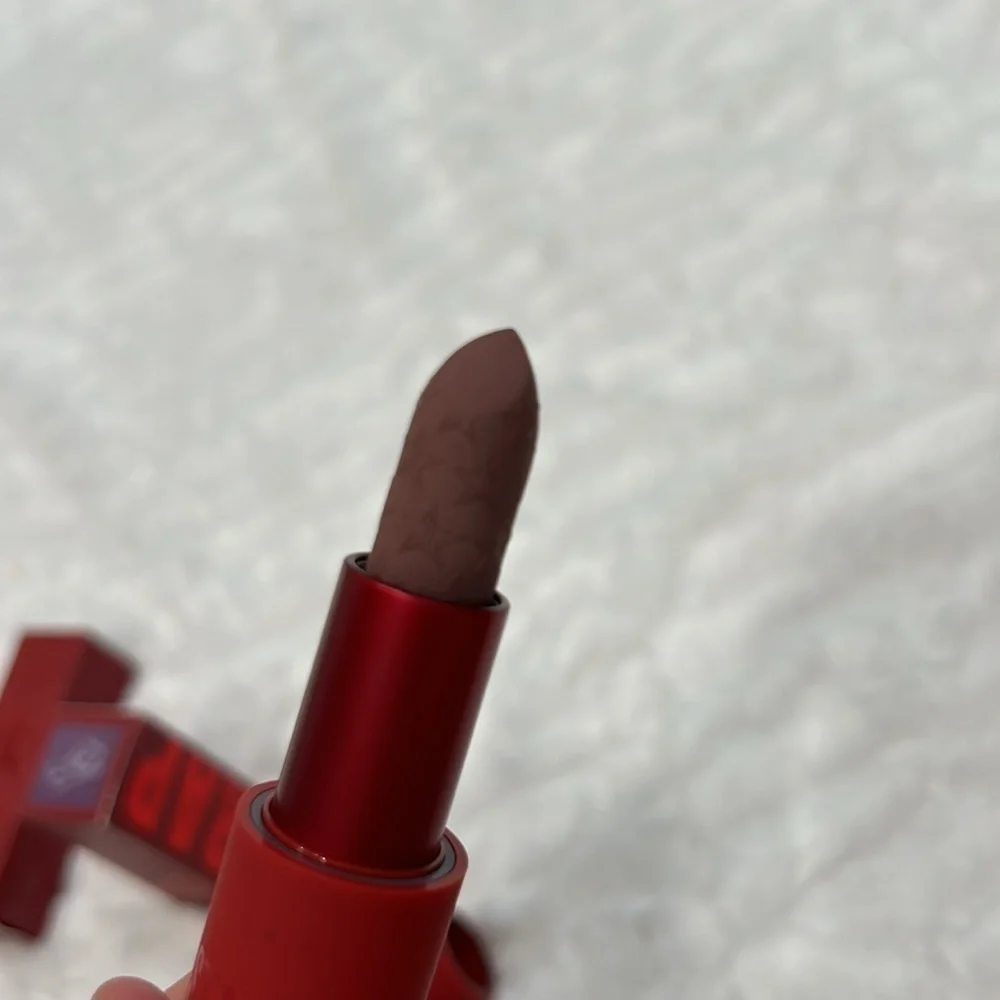 Jeffree Star Cosmetics Velvet Trap Mouse Trap new in box lipstick neutral color